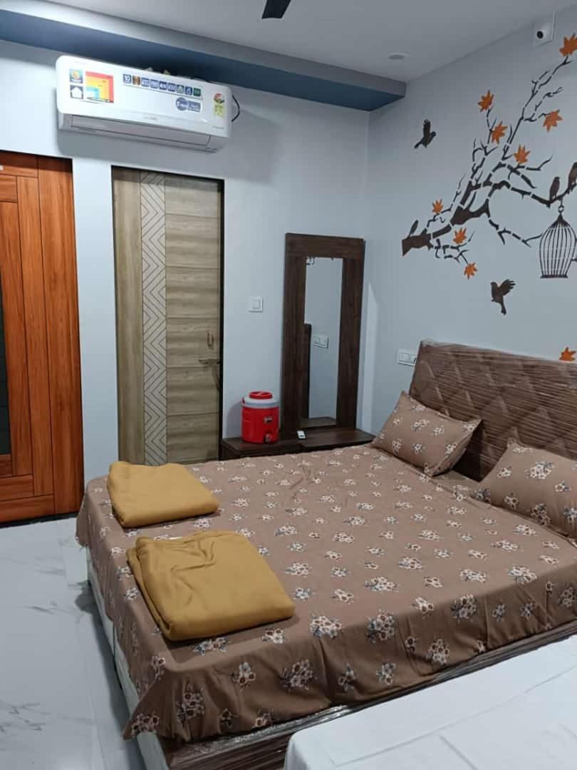 Atithi Home Stay Garudeshwar Buitenkant foto